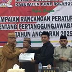 PENYAMPAIAN-RANPERDA-PERTANGGUNGJAWABAN-APBD-2025-1-1140x570